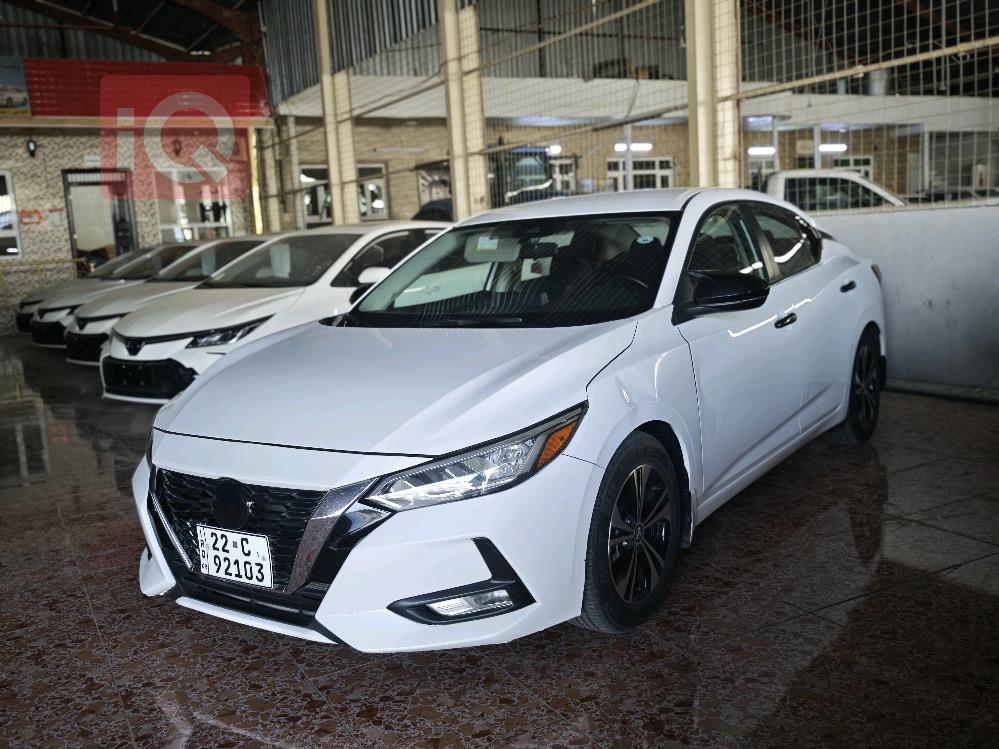 نیسان سێنترا